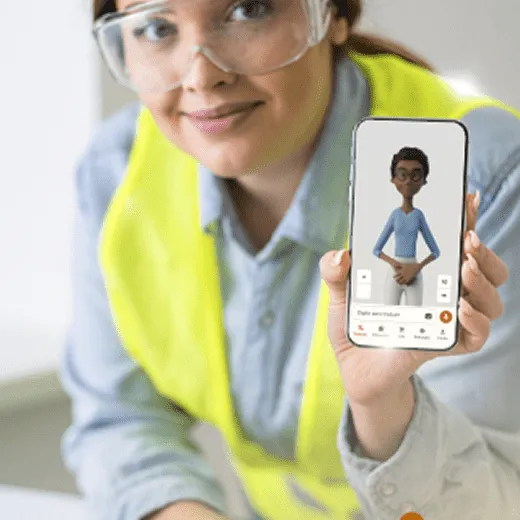 Mulher com roupas de indústria (capacete, óculos de proteção, colete) segura um celular enquanto sorri. Na tela, o Hand Talk App.