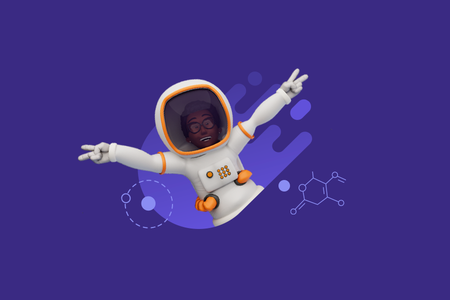 Fundo de cor roxa. Nossa tradutora virtual Maya veste uma roupa de astronauta. Está com os braços abertos e sorri.
