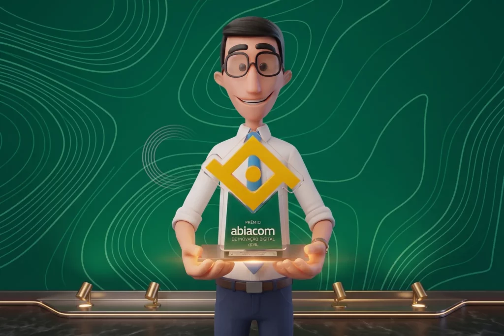 Fundo verde. Hugo está no centro, segurando o Prêmio Abiacom.